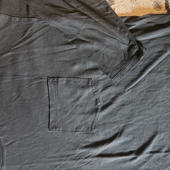 Everlane long sleeved t-shirt - Picture 2 of 4